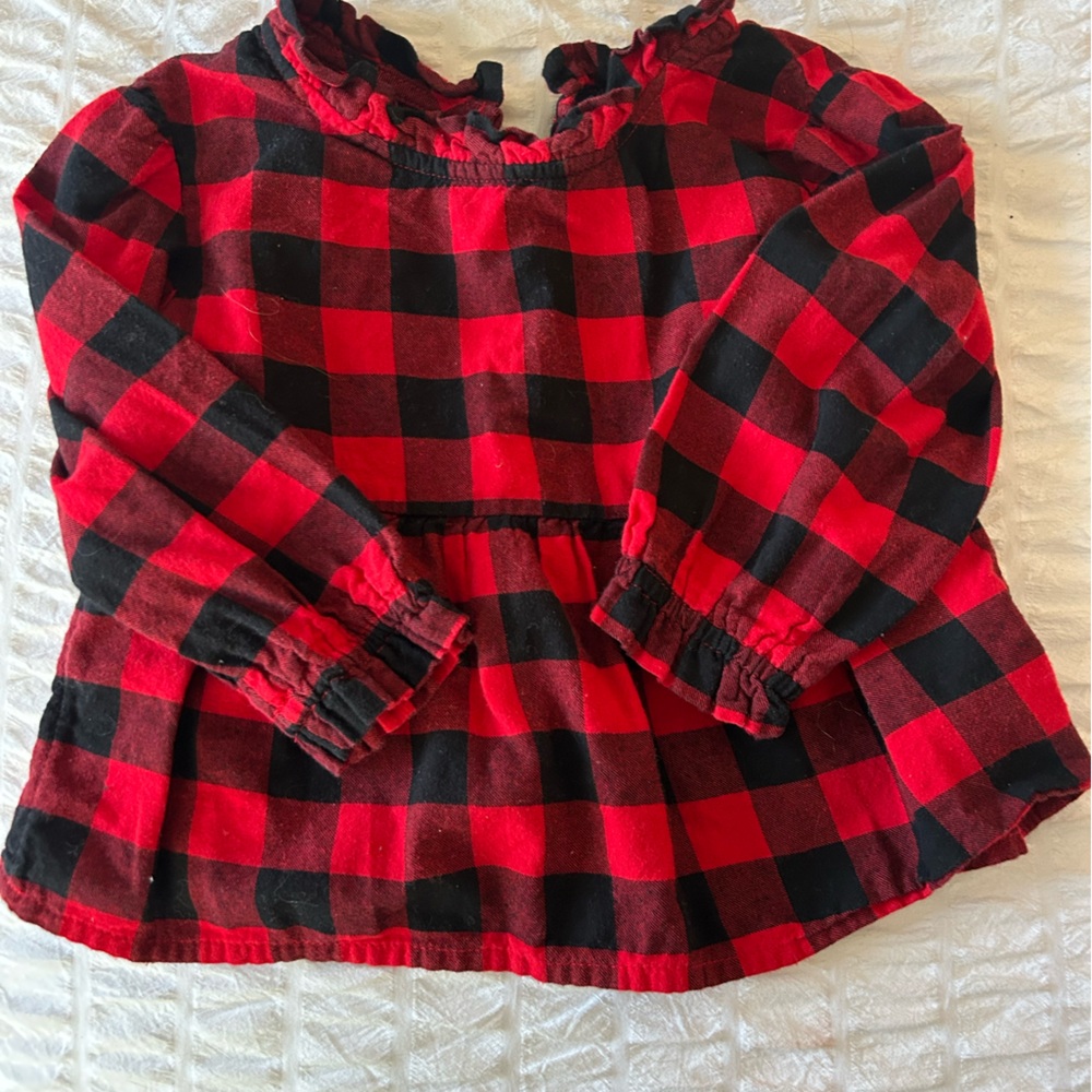 Little girl’s Gap buffalo plaid top size 3